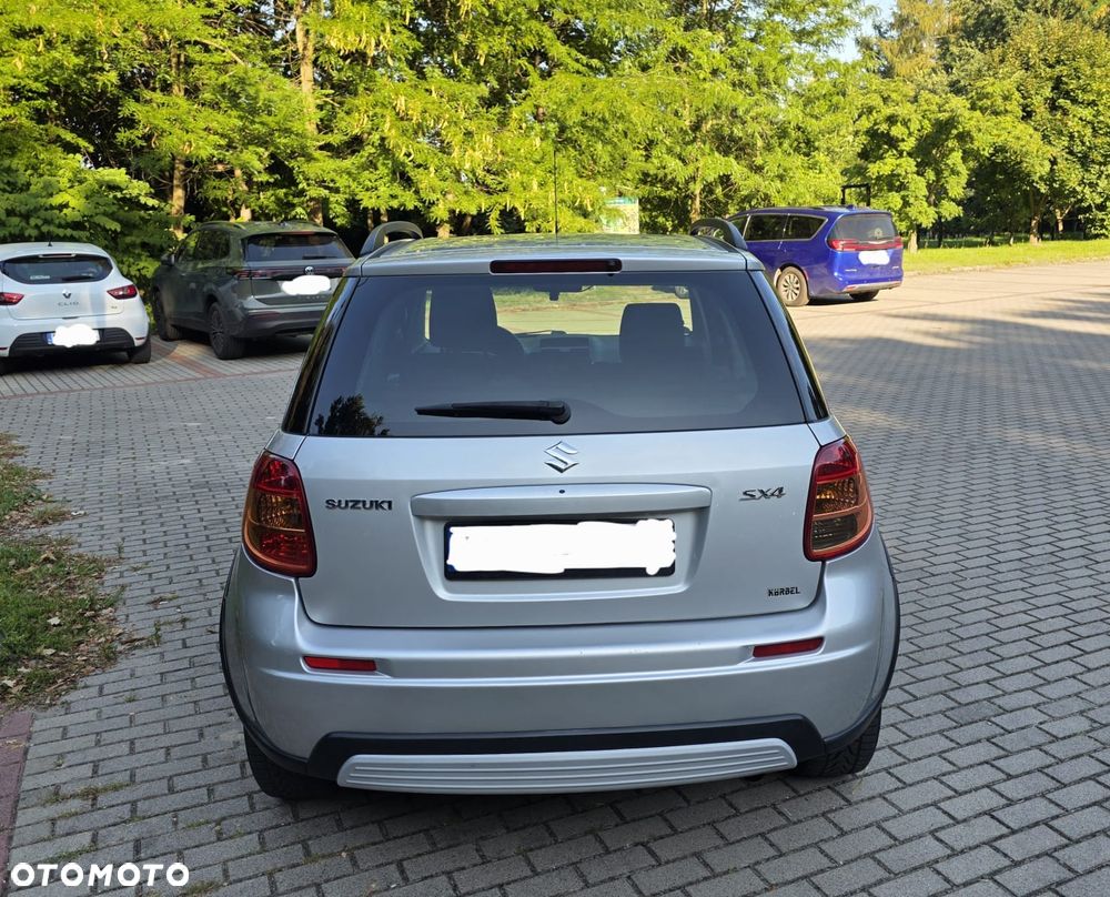 Suzuki SX4 - 2