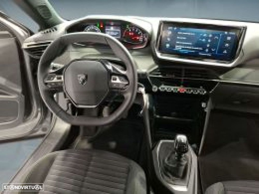 Peugeot 2008 1.2 PureTech Active - 19