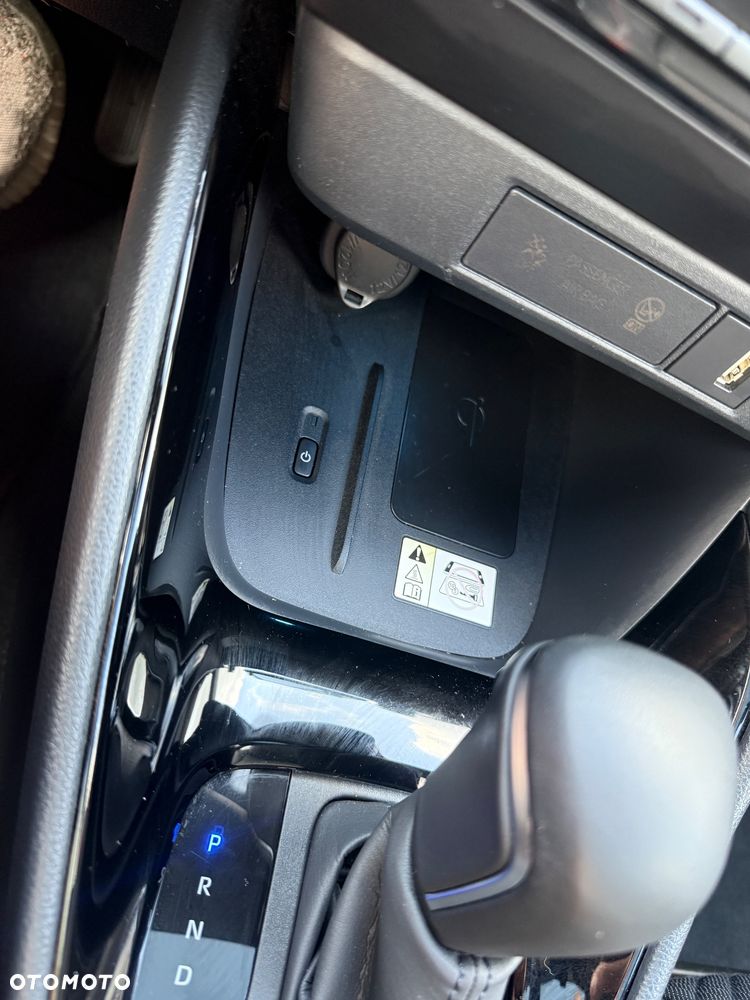 Toyota Yaris Hybrid 1.5 Premiere Edition - 30