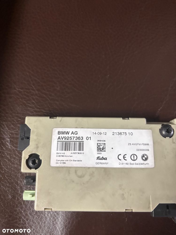 BMW F10 WZMACNIACZ ANTENOWY 9257363 - 2