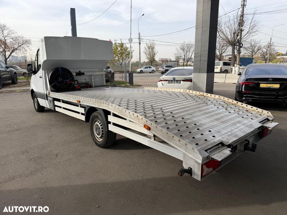 Mercedes-Benz Sprinter - 7