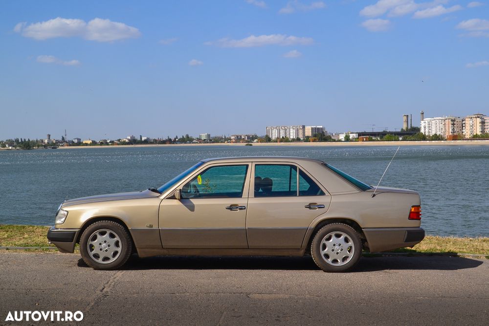 Mercedes-Benz W124 - 2