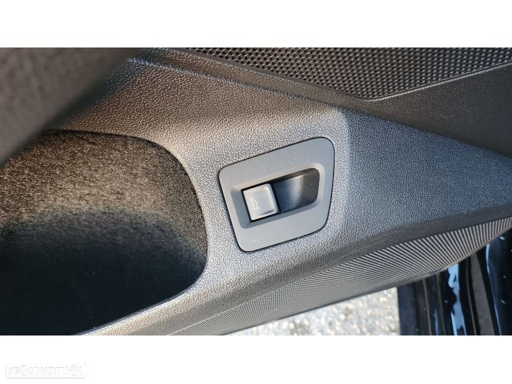 VW Arteon 2.0 TDI Elegance DSG - 4