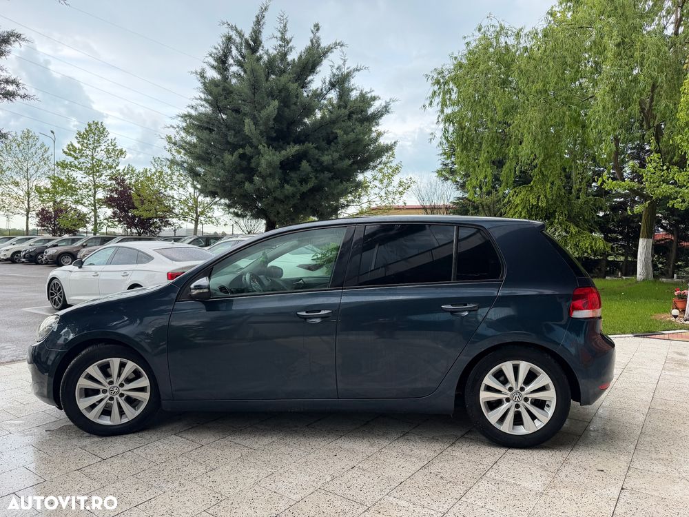 Volkswagen Golf 2.0 TDI Highline - 13