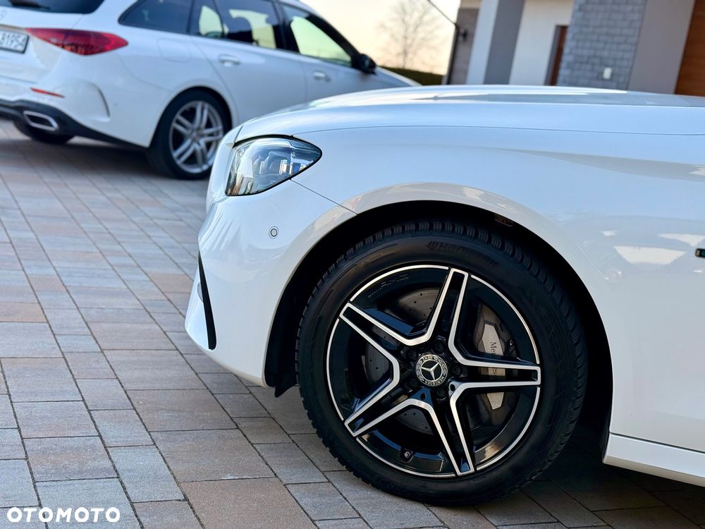 Mercedes-Benz Klasa E 300 de 9G-TRONIC - 18