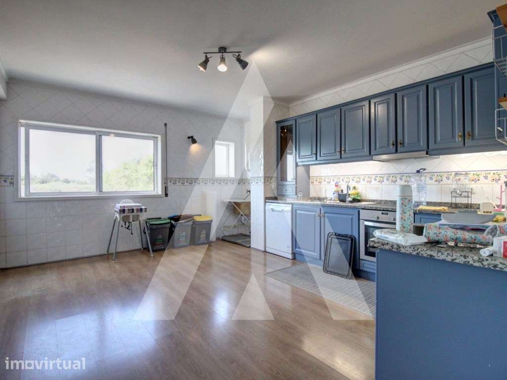 Apartamento T3 em Oliveira do Bairro - Grande imagem: 2/26