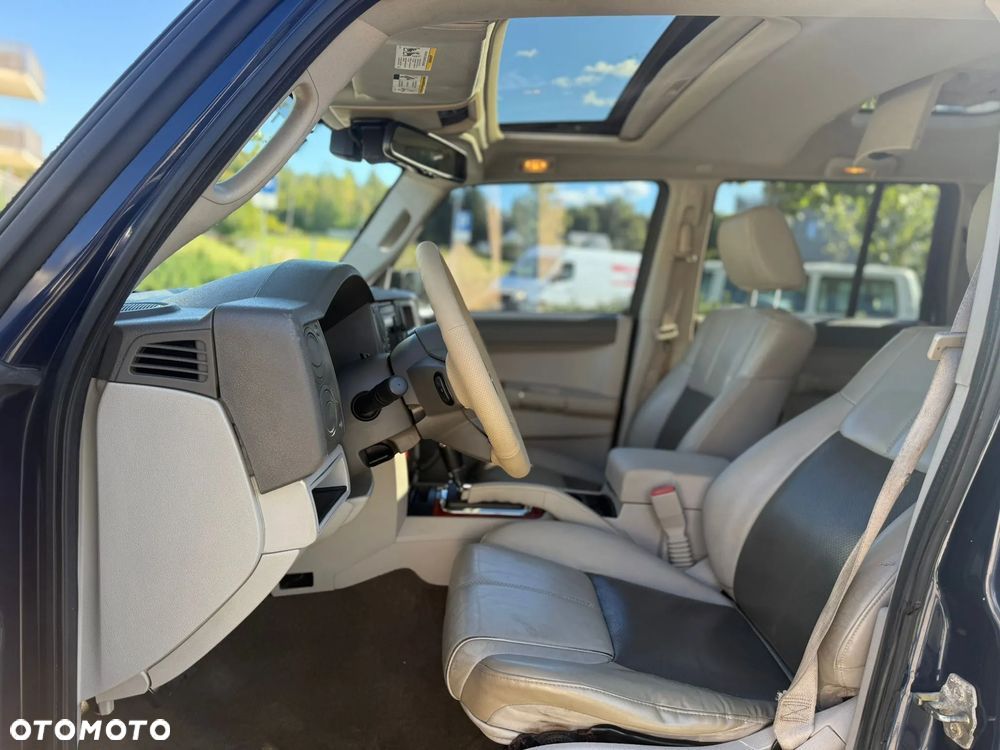 Jeep Commander 5.7 V8 HEMI Automatik Limited - 22