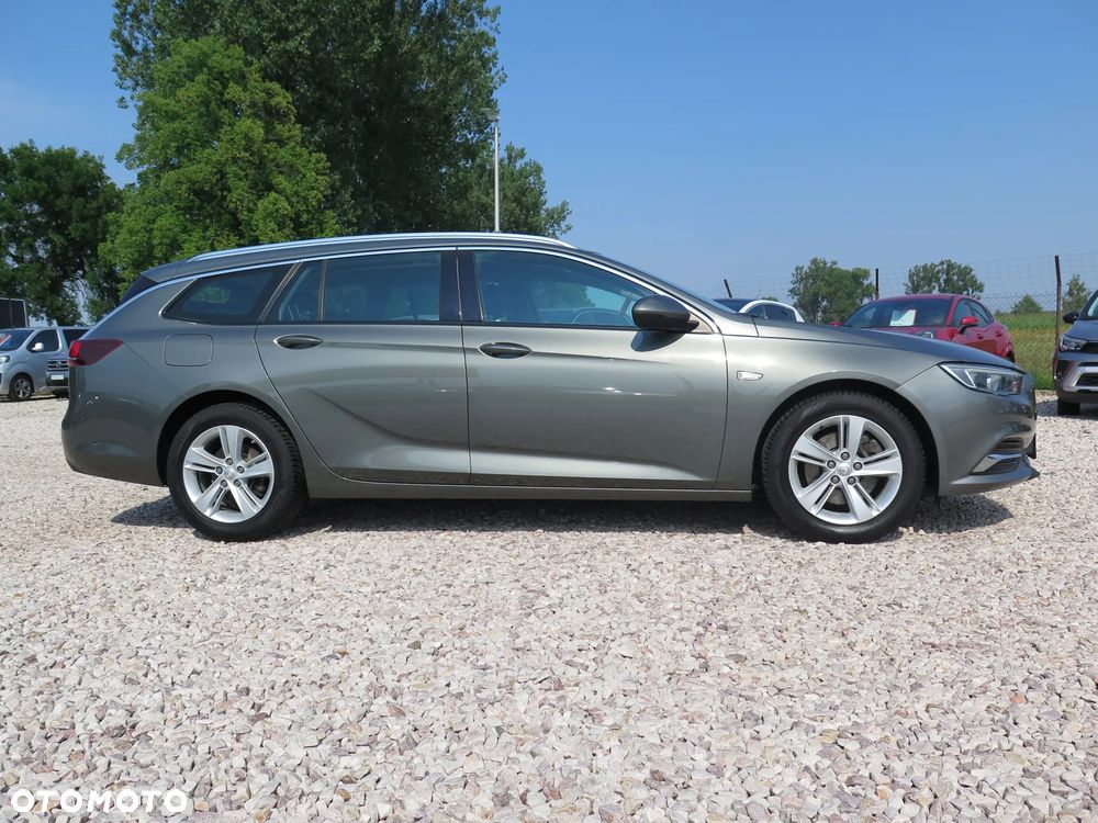 Opel Insignia 1.5 T Exclusive S&S - 10