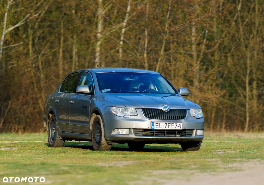 Skoda Superb 2.0 TDI Platinum DSG - 1