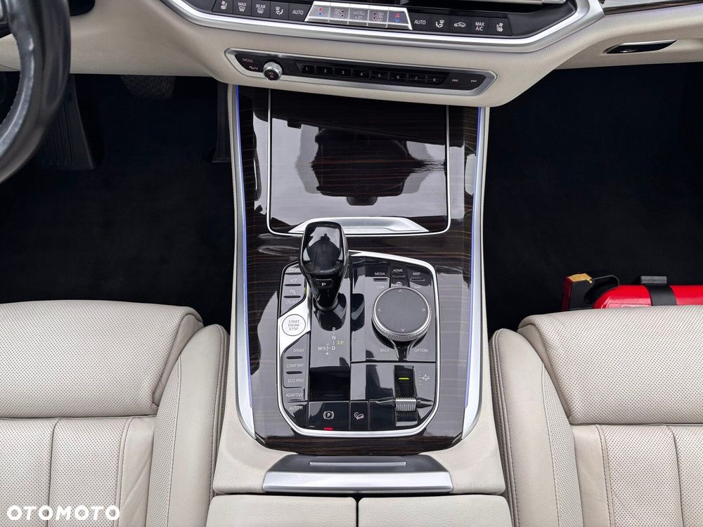 BMW X5 xDrive30d - 31