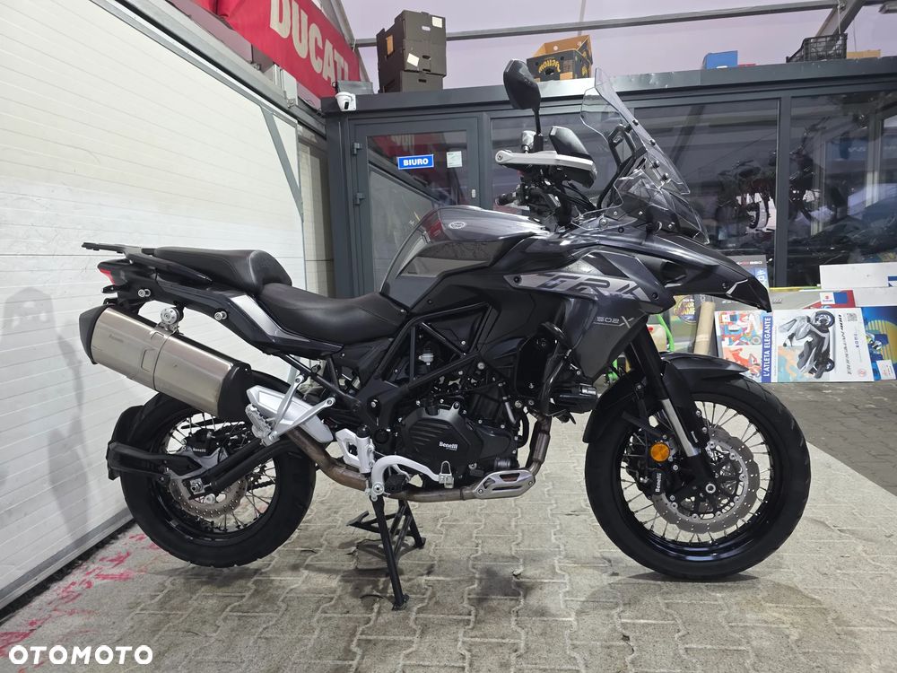 Benelli TRK 502 - 17