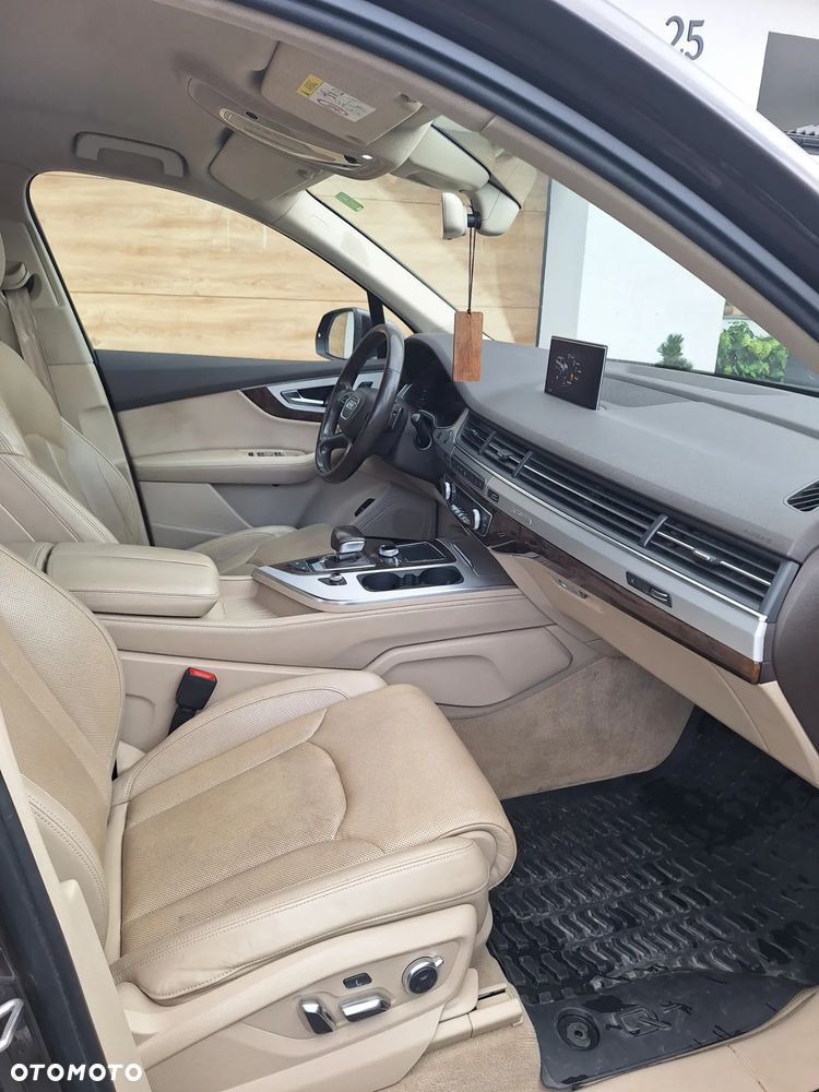 Audi Q7 3.0 TDI Quattro Tiptronic - 14