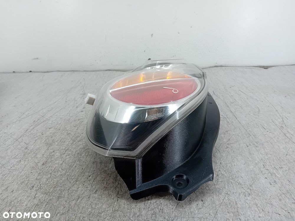 LAMPA TYLNA PRAWA CHEVROLET SPARK II HATCHBACK - 5
