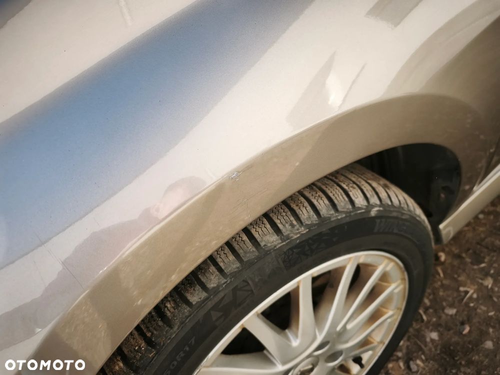Renault Laguna ver-2-0-dci-black-edition - 18
