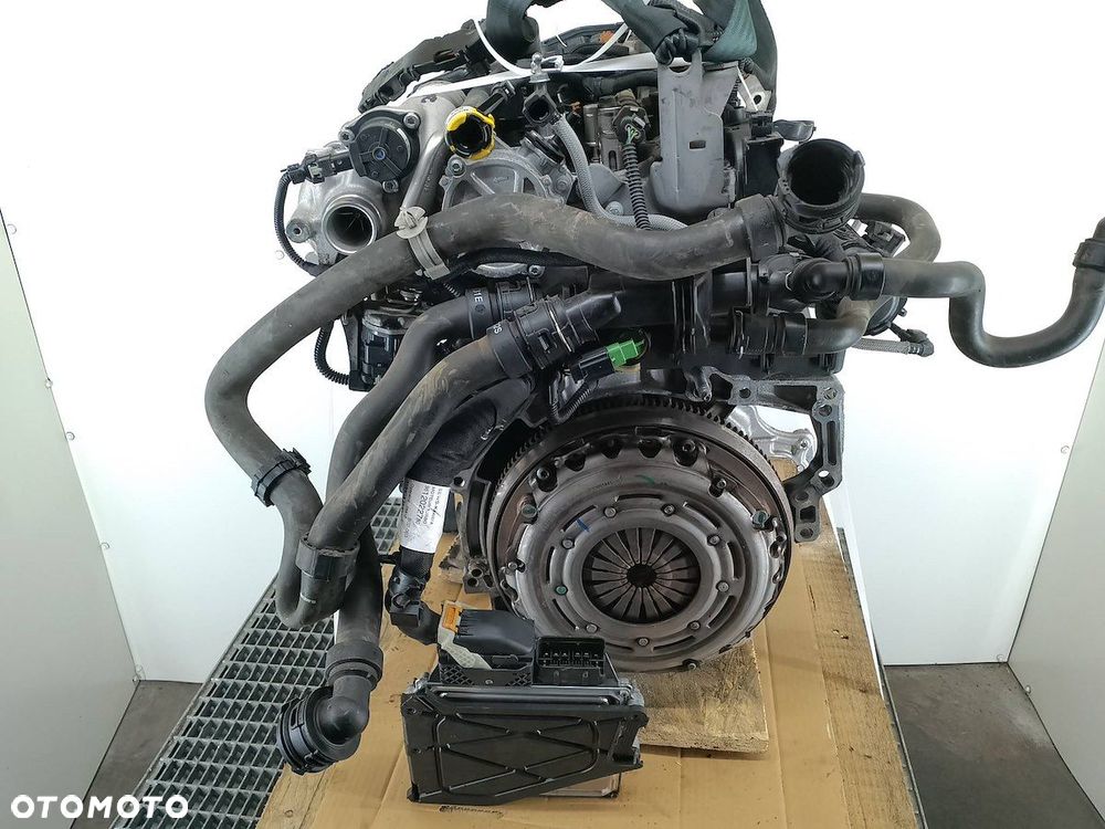 SILNIK PEUGEOT 208 HN05  10XVAW 1.2 THP PURETECH - 5