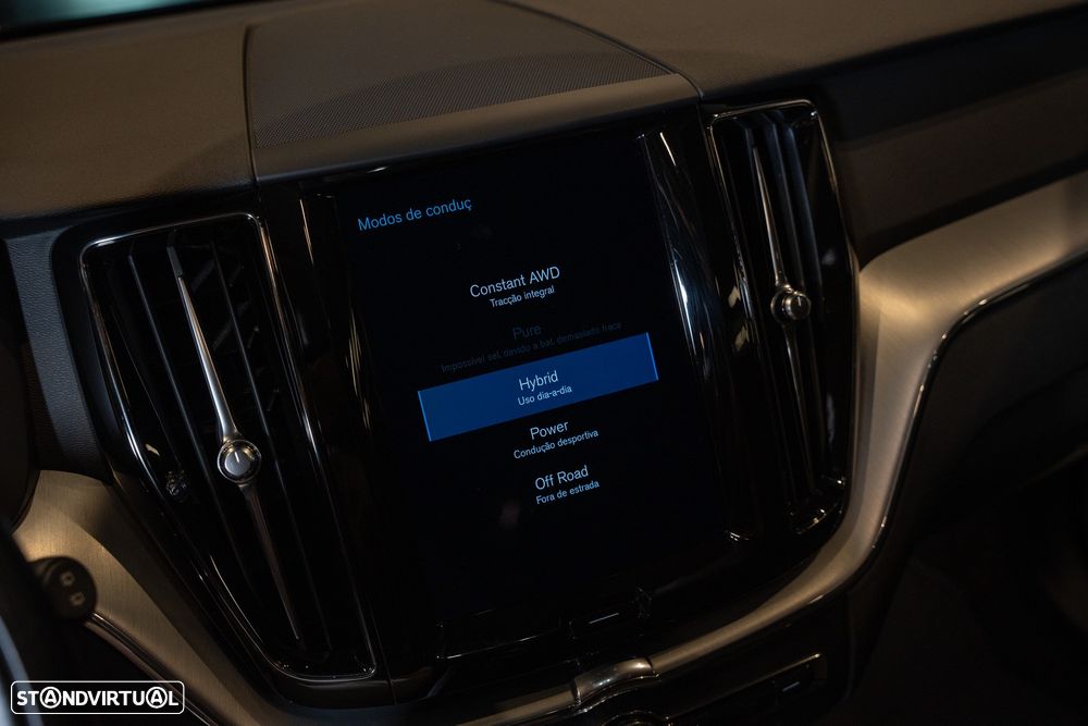 Volvo XC 60 2.0 T6 PHEV Inscription AWD - 23