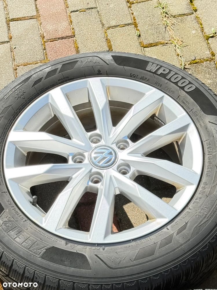 Volkswagen Passat 2.0 TDI BMT 4Mot Highline DSG - 9