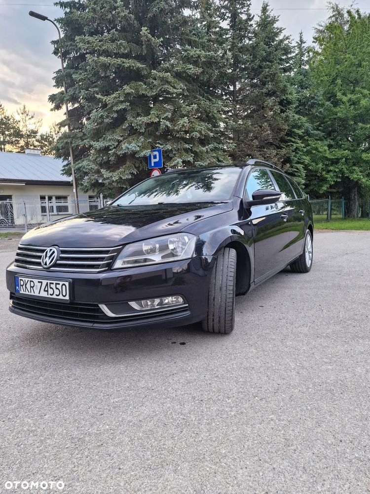 Volkswagen Passat 2.0 TDI Comfortline DSG - 4
