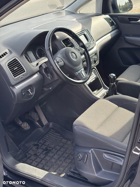 Volkswagen Sharan - 18