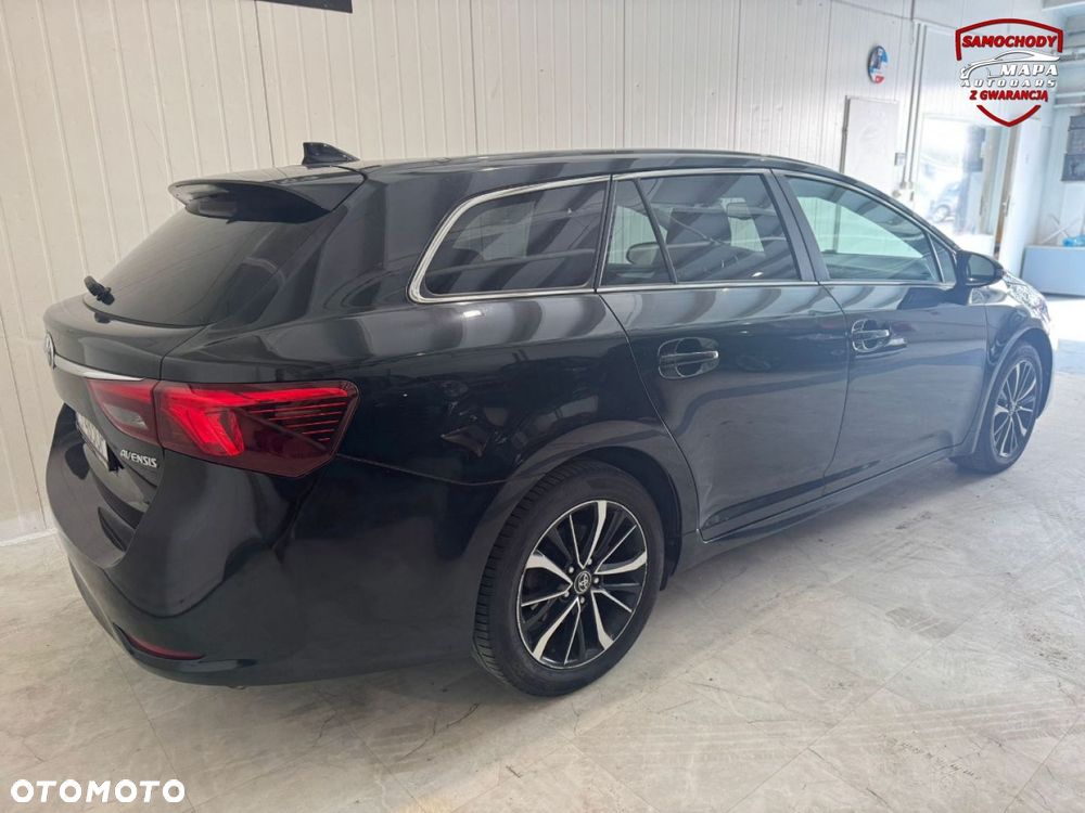 Toyota Avensis - 12