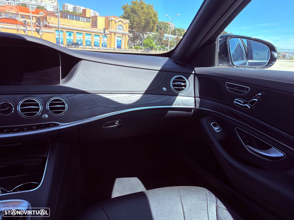 Mercedes-Benz S 400 d 4-Matic — fotografia 47