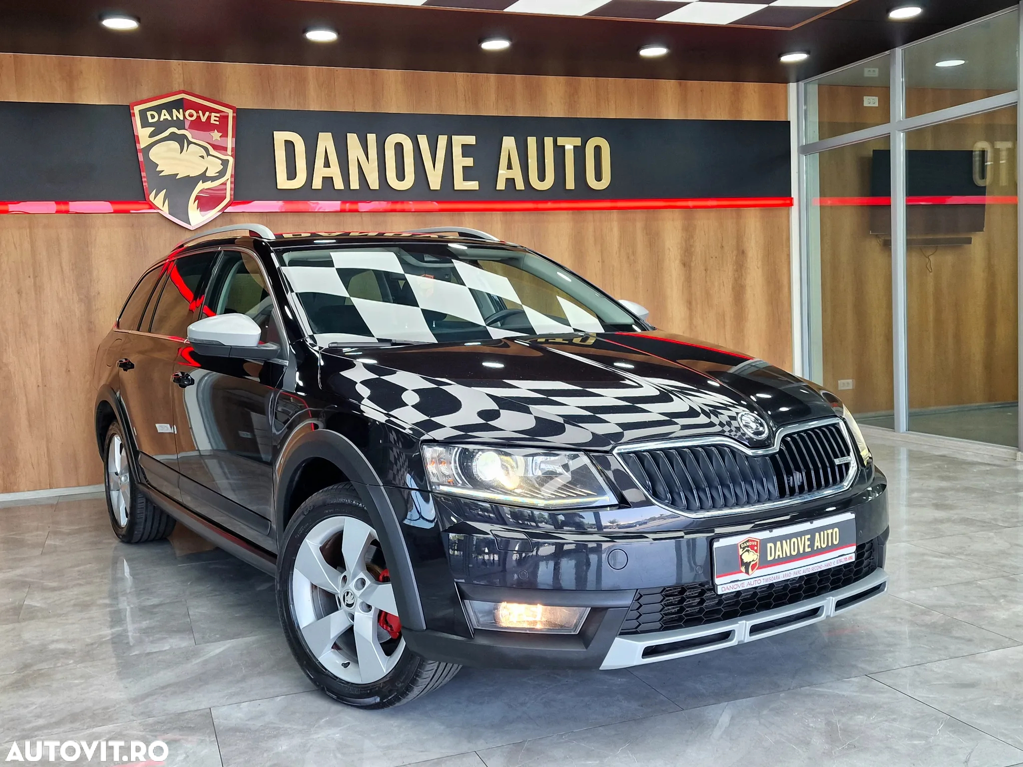 Skoda Octavia 2.0 TDI 4x4 Scout - 3