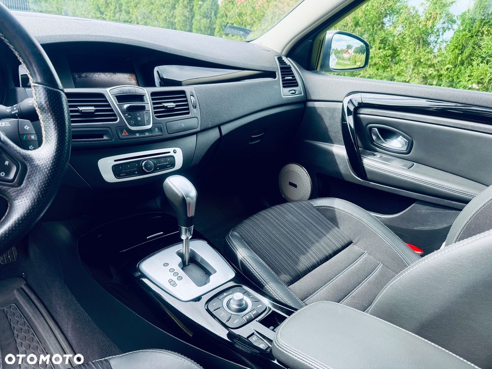 Renault Laguna 2.0 dCi Bose Edition - 8