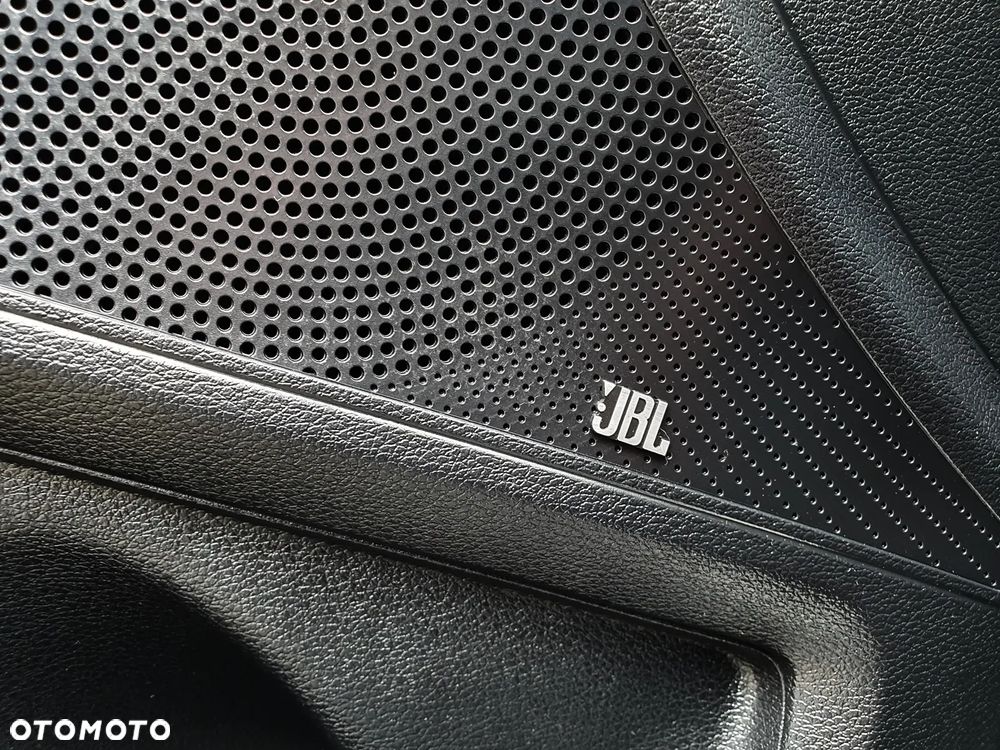 Kia XCeed 1.5 T-GDI Business Line DCT - 30