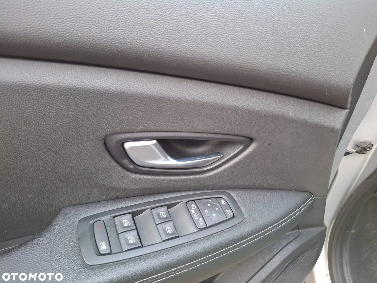 Renault Scenic 1.3 TCe Energy Intens - 18