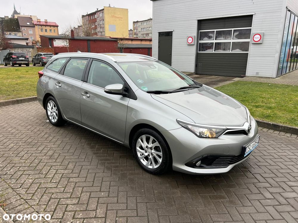 Toyota Auris 1.2 T Premium - 3
