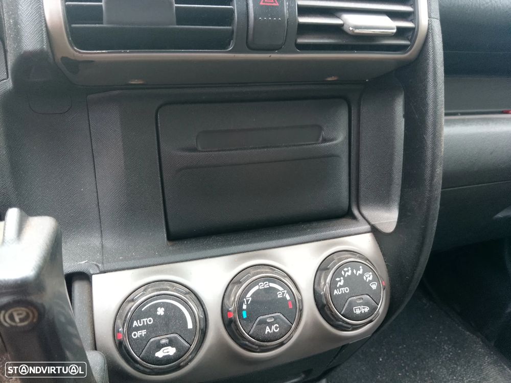 Honda CR-V 2.2i CTDi ES - 8