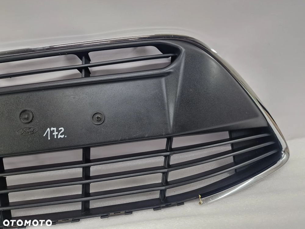 FORD C-MAX MK2 10- KRATKA ŚRODKOWA ZDERZAKA PRZEDNIEGO PRZÓD , NR D2ABB , NR AUKCJI KR172 - 5