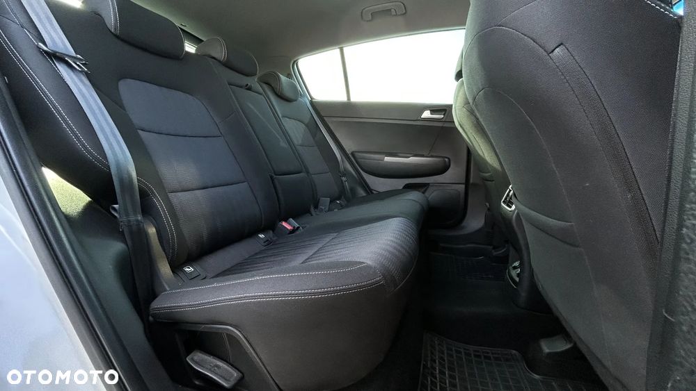 Kia Sportage 1.6 GDI M 2WD - 23