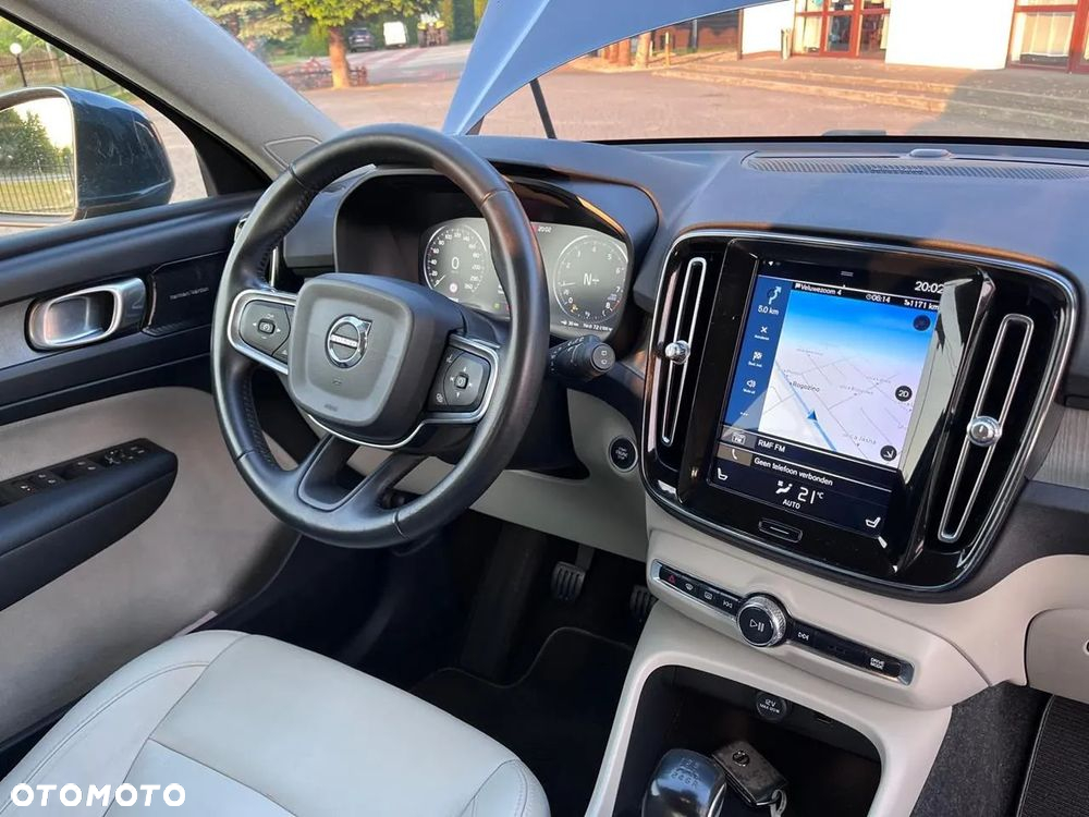 Volvo XC 40 T3 Inscription - 35