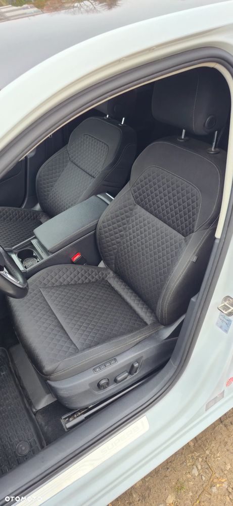 Skoda Superb 2.0 TDI Style DSG - 26