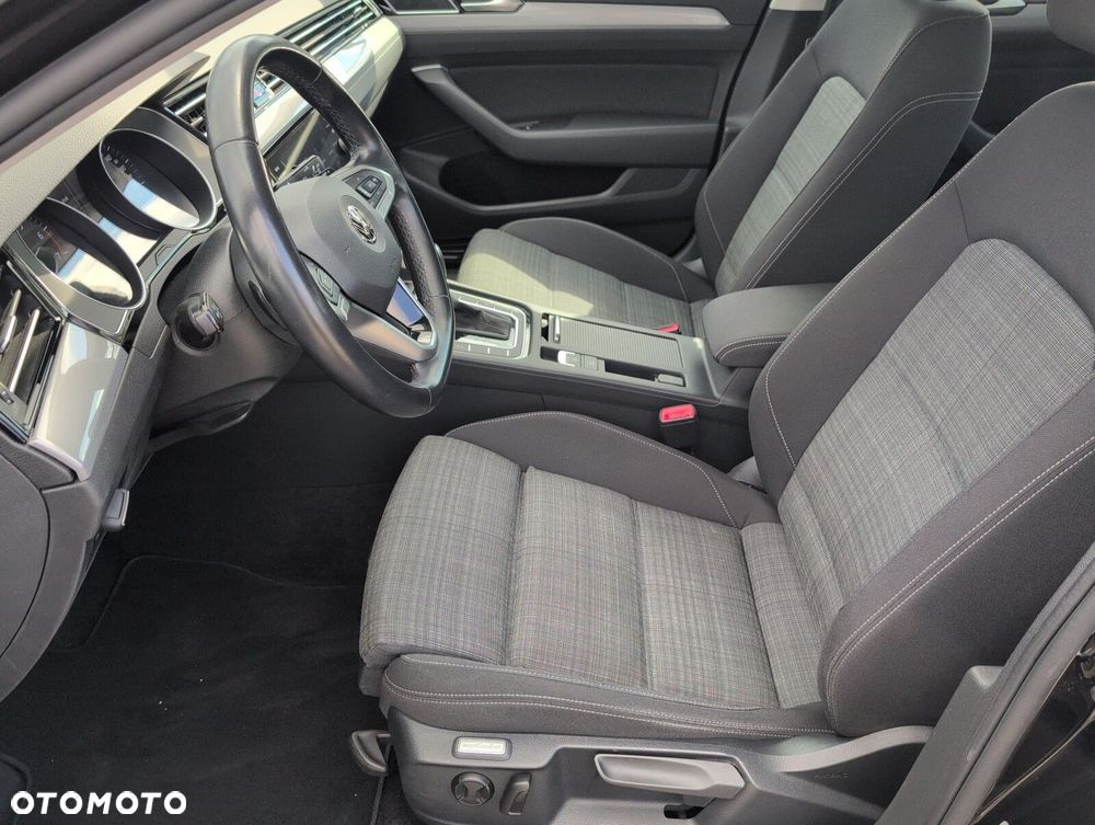 Volkswagen Passat 2.0 TSI Business DSG - 15