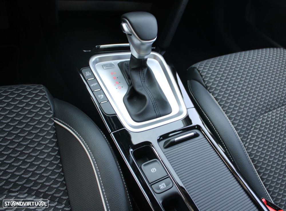 Kia XCeed 1.6 GDi PHEV Drive - 10