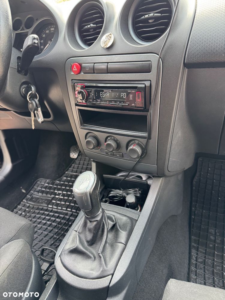 Seat Ibiza - 2