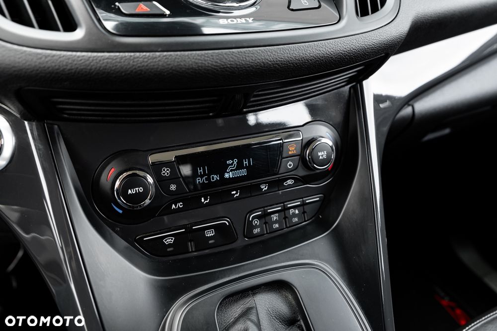 Ford Kuga - 29