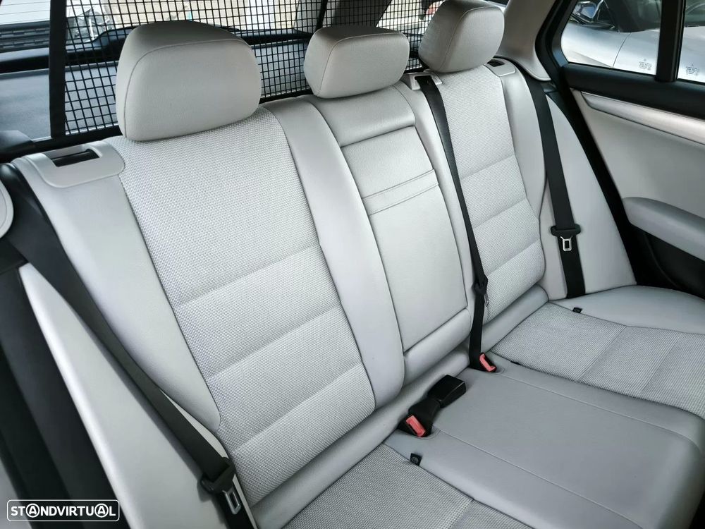 Mercedes-Benz C 200 CDi Avantgarde BlueEfficiency - 26