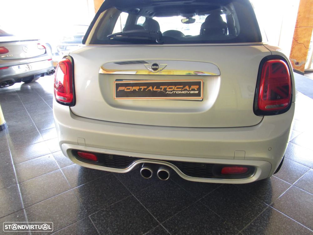 MINI 5 Portas Cooper SD Sport Aut. Seven - 6