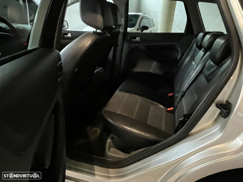 Ford Focus SW 1.6 TDCi Titanium - 12