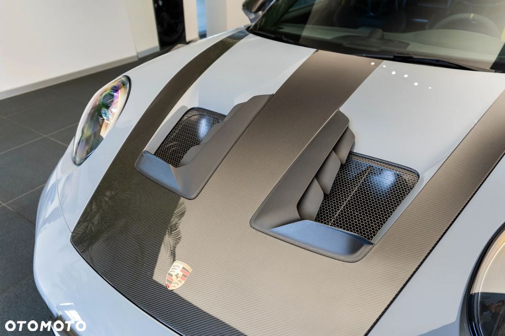 Porsche 911 GT3 RS - 41