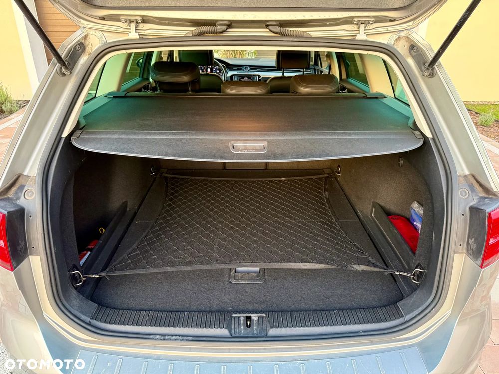 Volkswagen Passat 2.0 TDI BMT Highline DSG - 17