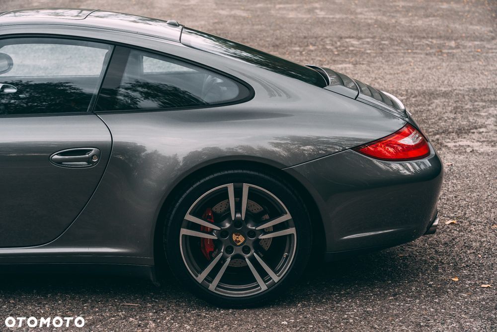 Porsche 911 Carrera 4S PDK - 8