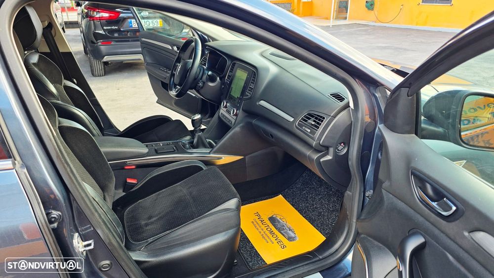 Renault Mégane 1.6 dCi Intens - 11