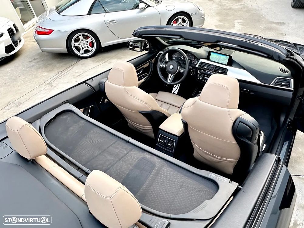 BMW M4 Auto - 30