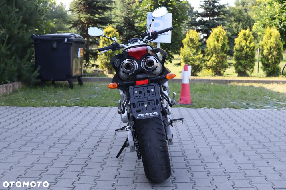 Yamaha FZ6 - 8