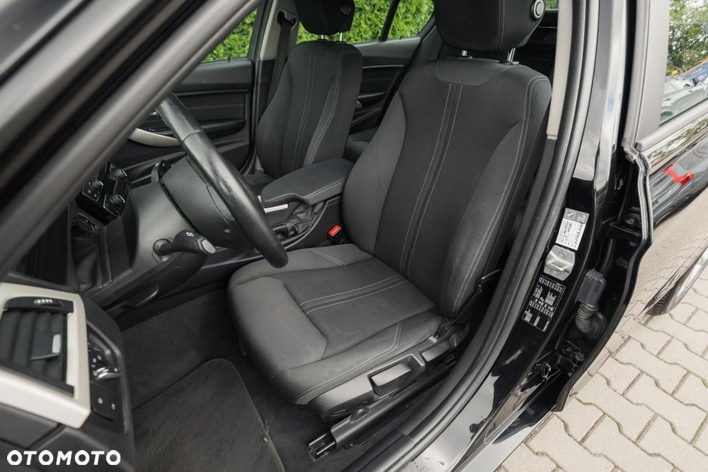 BMW Seria 3 - 12
