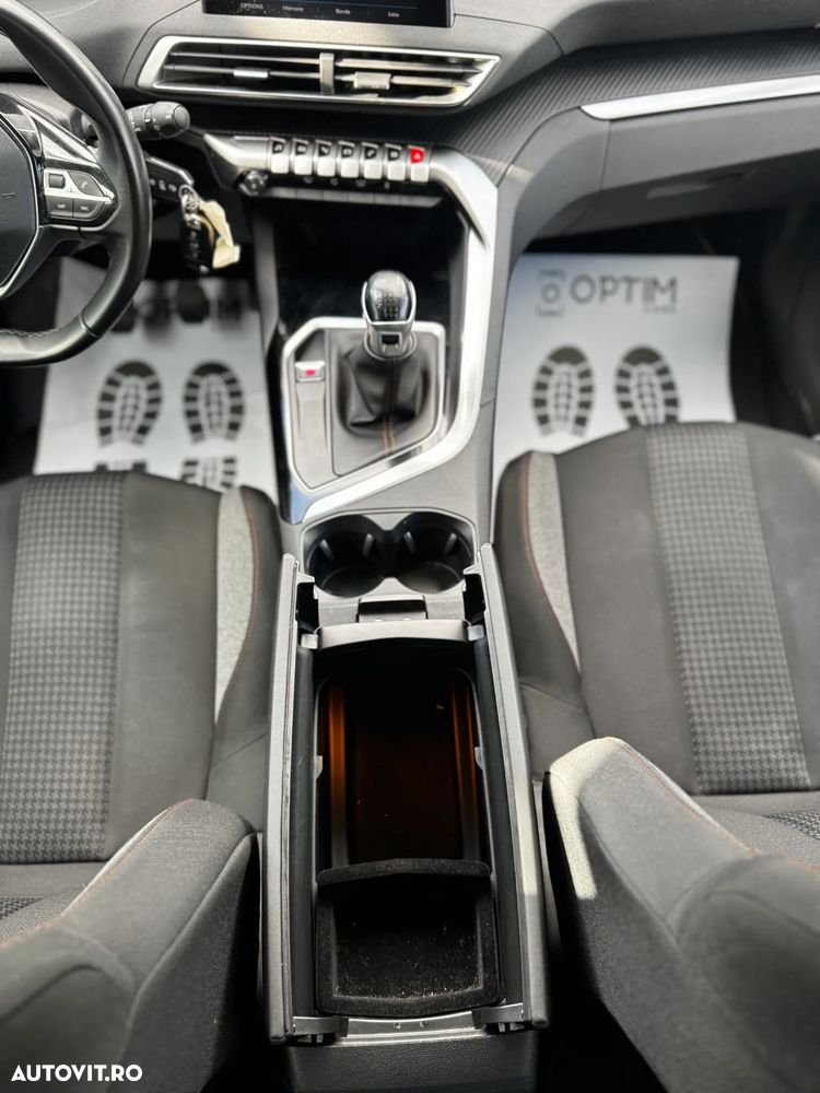 Peugeot 3008 PureTech 130 Stop & Start GPF Active Business-Paket - 23